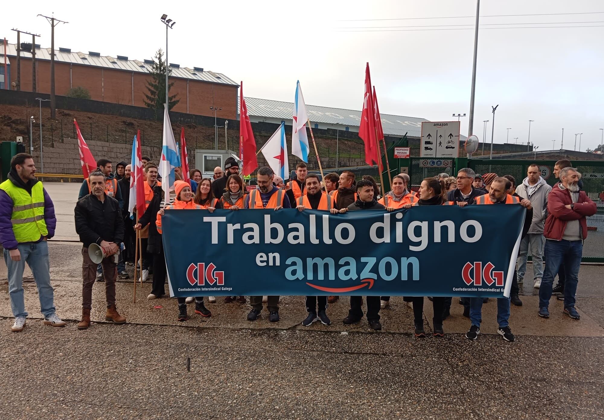 Huelga en los almacenes de Amazon en O Porriño