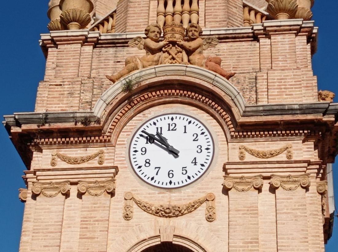 Reloj del campanario de l&#039;Alqueria de la Comtessa