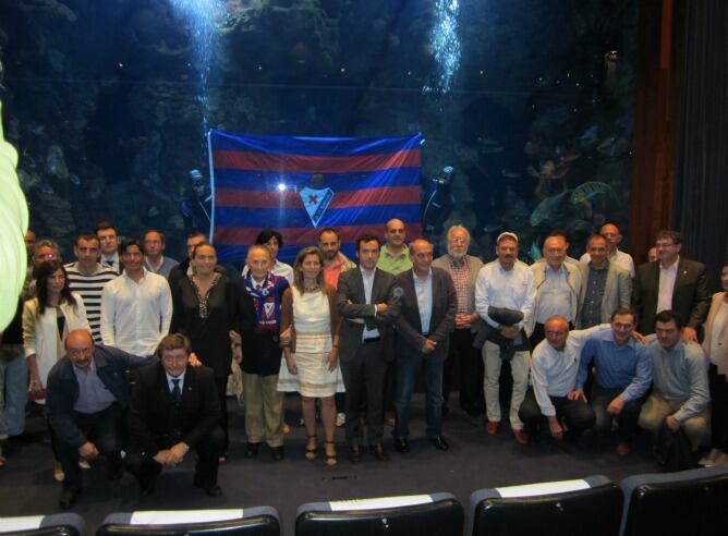 El Eibar estuvo muy apoyado en el Aquarium donostiarra