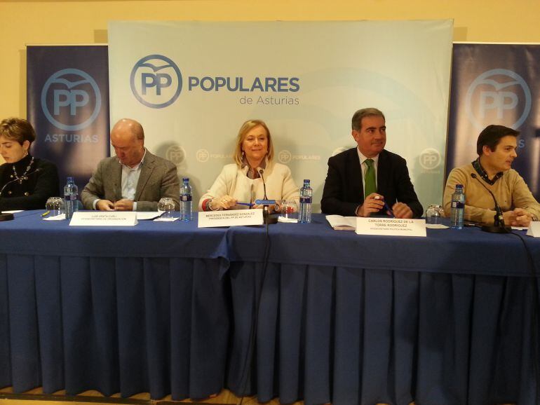Mercedes Fernández preside el Comité Ejecutivo Regional del Partido Popular