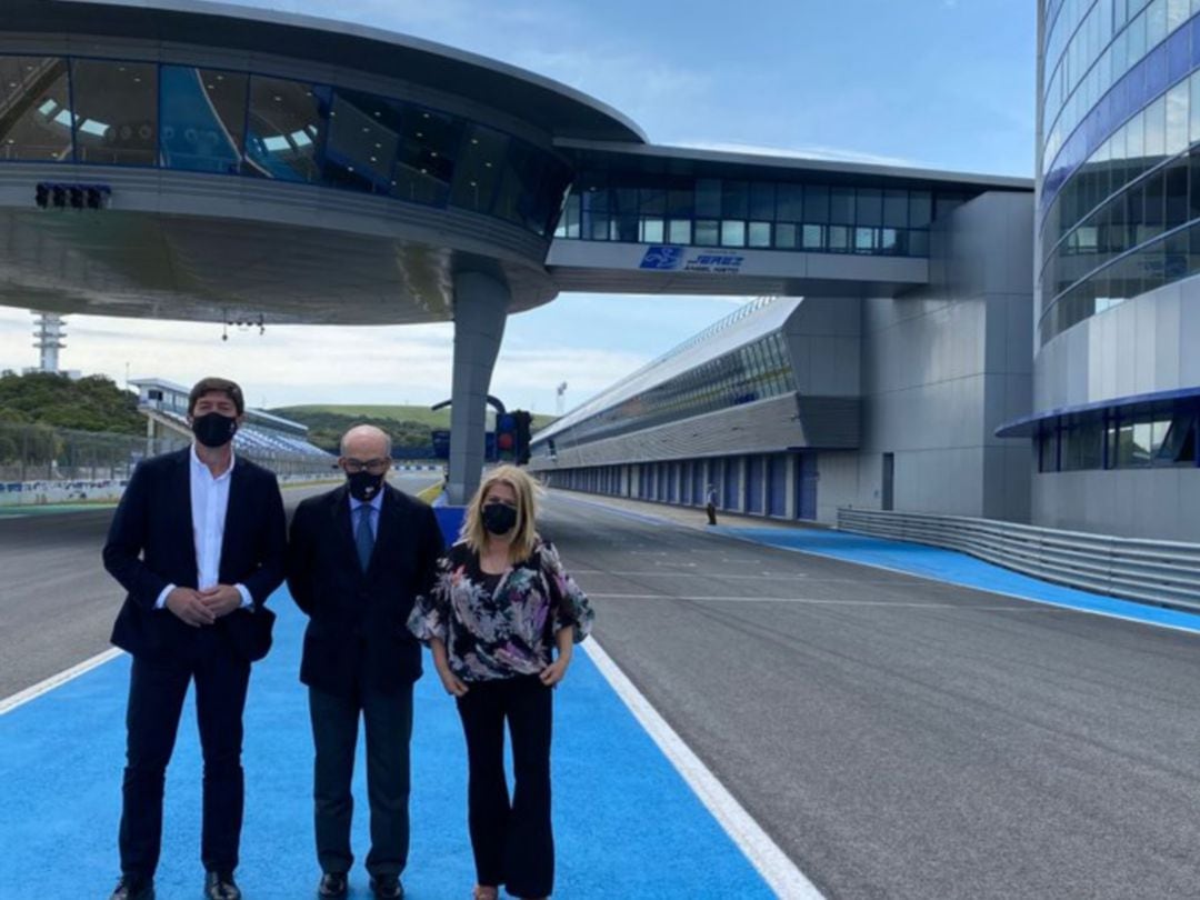 Juan Marín, Carmelo Ezpeleta y Mamen Sánchez