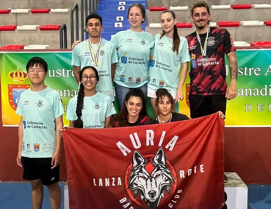 Integrantes del Auria Bádminton Club en Granadilla de Abona.