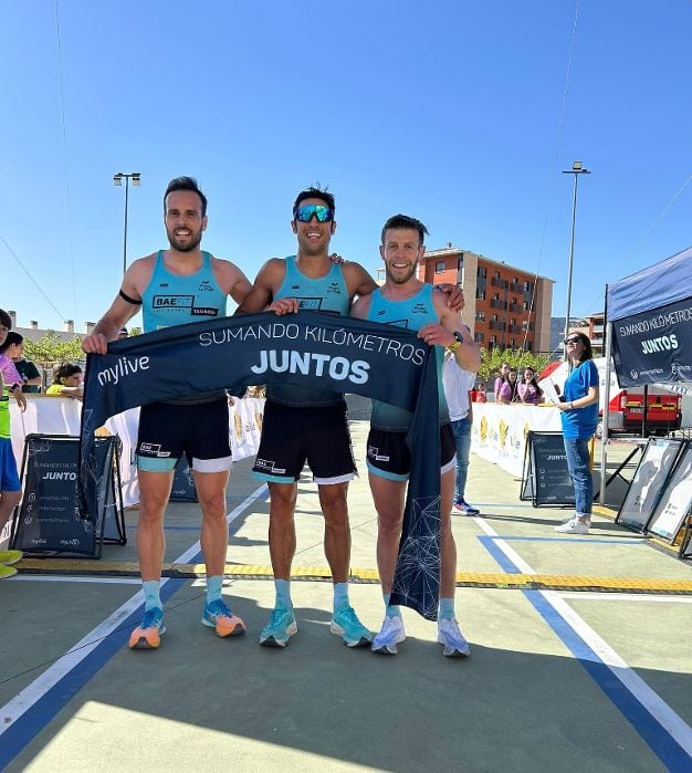 Podio 10 k La Salle Alcoi. Santi Peidro , Eric Baena y Pau Vilaplana