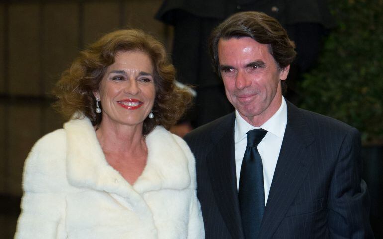 Ana Botella y José María Aznar, en la cena de cumpleaños de Vargas Llosa