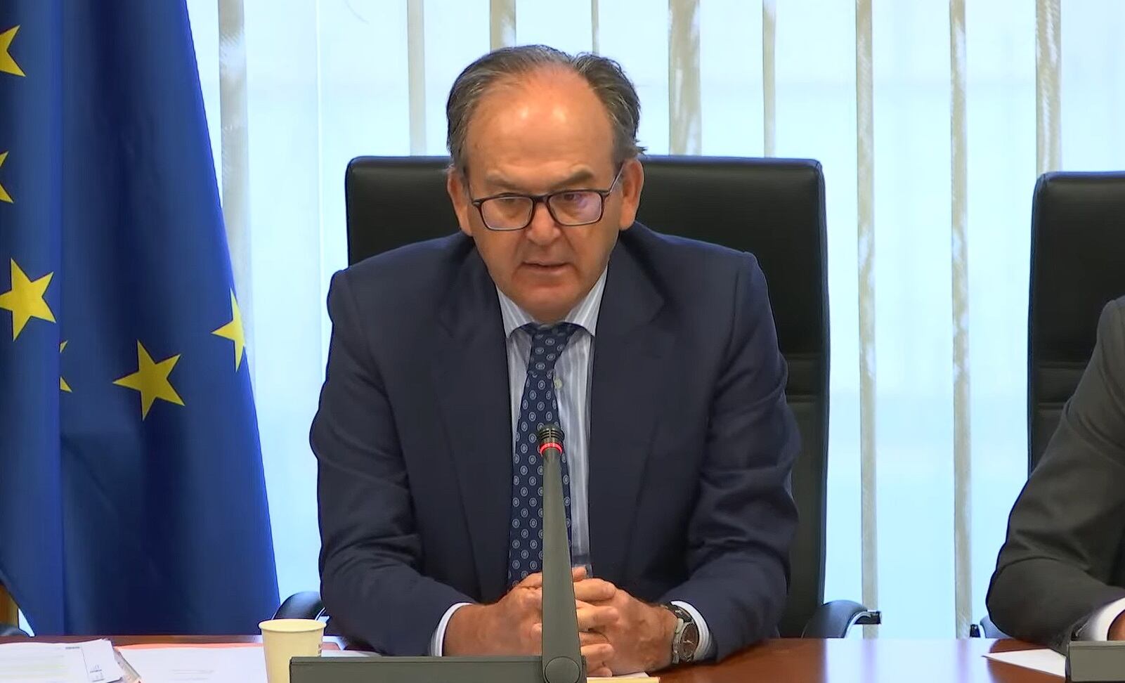 Miguel Sánchez Calero, administrador concursal de Aeromur durante su comparecencia en la Asamblea Regional