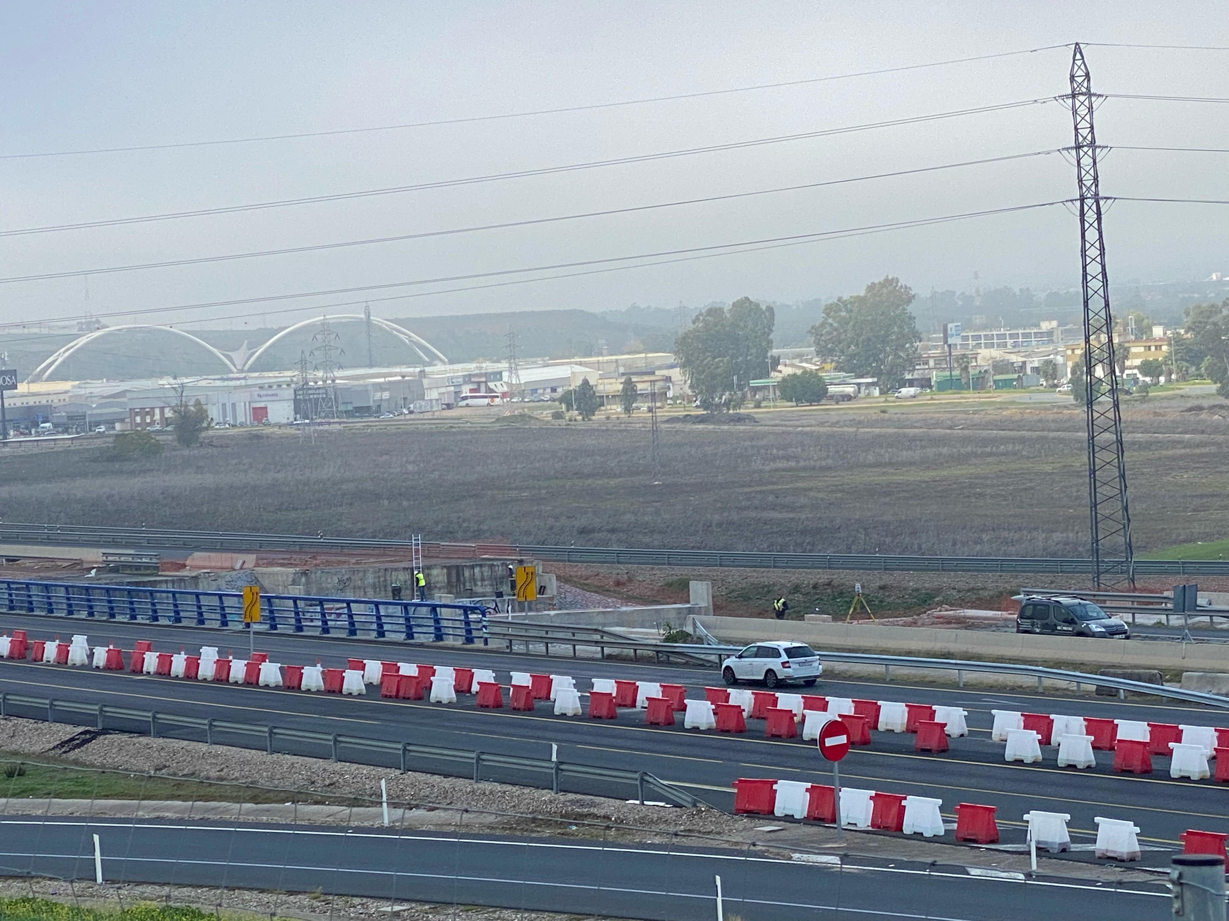 Tramo de la Variante de Los Visos en Córdoba que ha tenido que reformarse por &quot;vicios ocultos&quot; en la obra