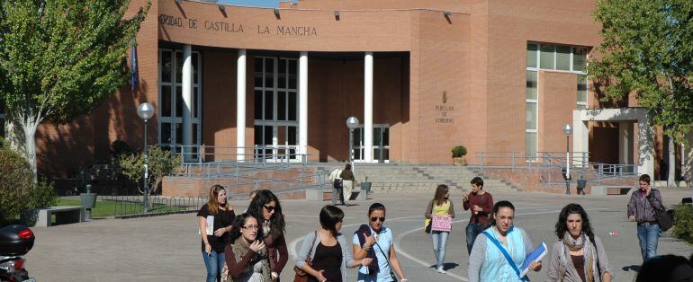 Universidad de Castilla-la Mancha