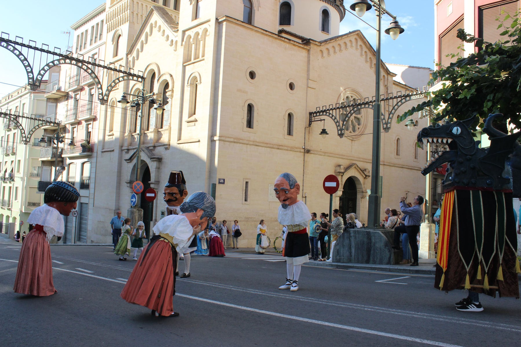 Uno de los bailes tradicionales con la presencia de la Cucafera
