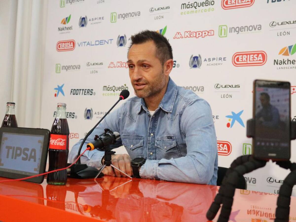 "Al entrenador le respalda un número: ganar o perder"