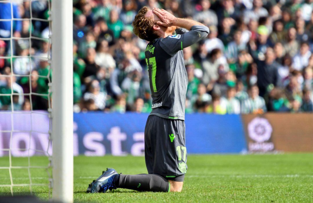 Zurutuza se lamenta de las muchas ocasiones falladas contra el Betis