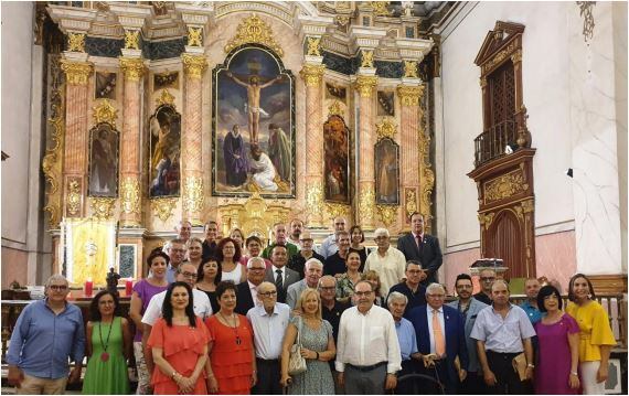 En dicho acto estuvo presente, la Madrina de la Semana Santa, Mª Carmen Sarrió así como el Presidente de Junta Mayor, Emili Ripoll y el concejal delegado de la Semana Santa, Miguel Ángel Picornell.