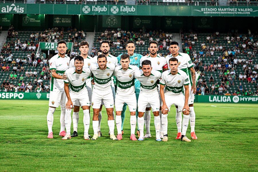 El once titular del Elche que puso en liza Sarabia ante el Levante