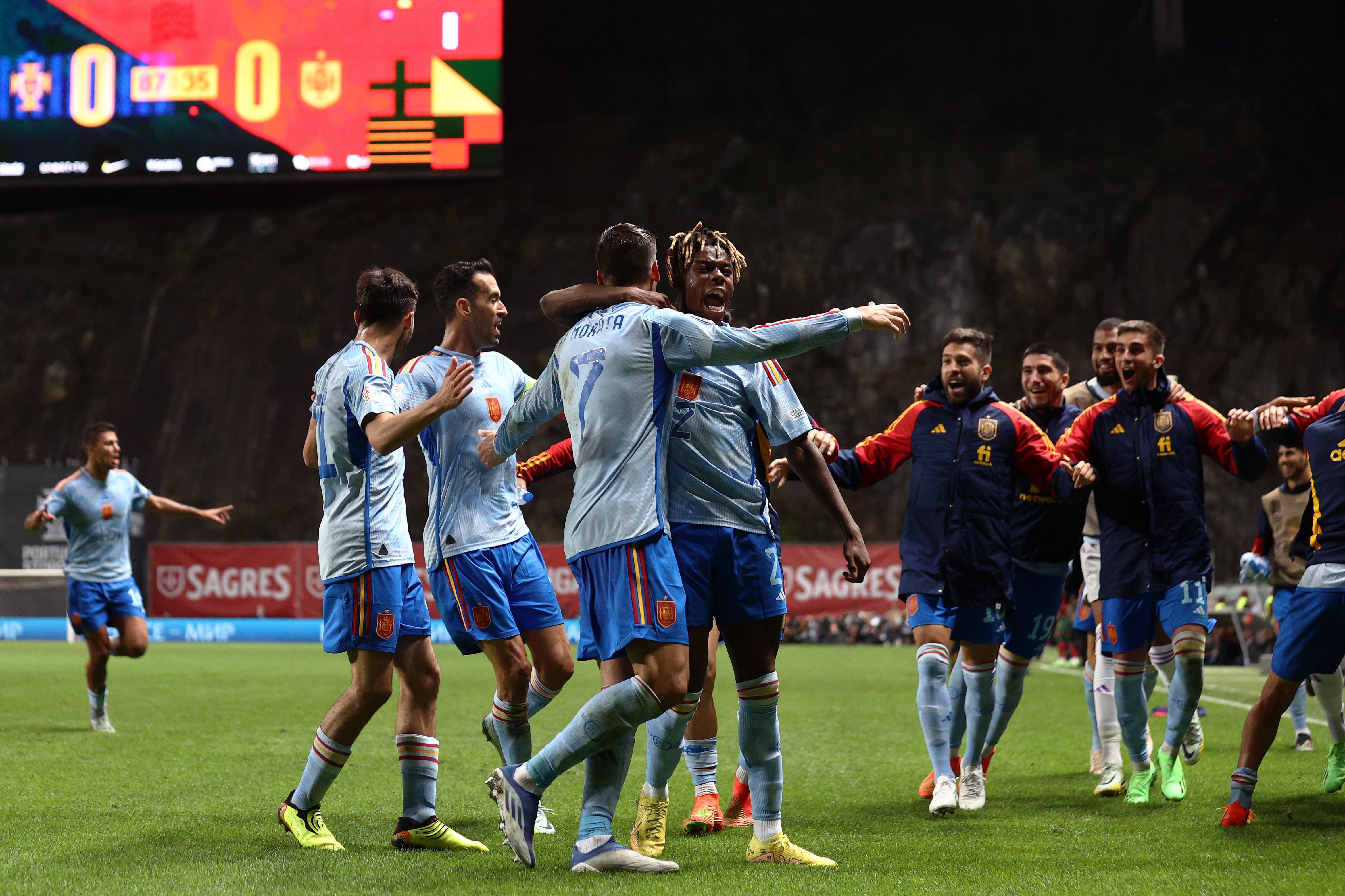 La Selección celebra un gol contra Portugal en la Nations League