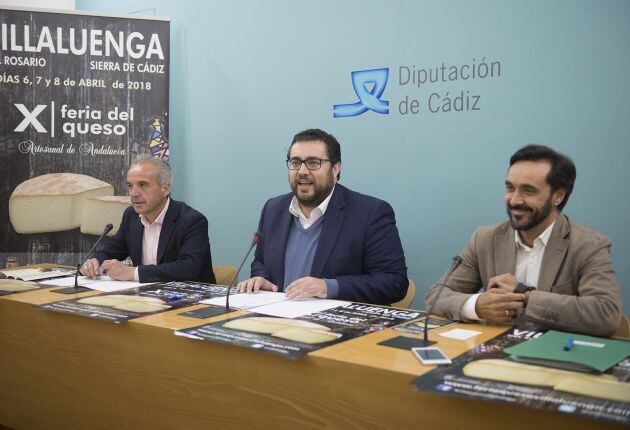 Alfonso Moscoso, Jaime Armario y José Manuel Miranda durante la presentación. Foto: Carmen Romero