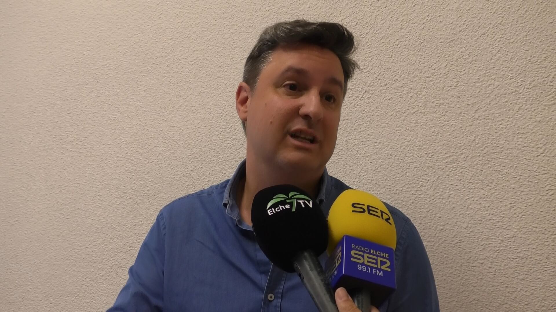 El concejal no adscrito, Eduardo García-Ontiveros