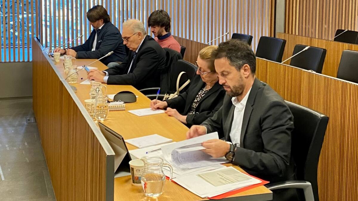 La inflació provoca una picabaralla entre Jover i López