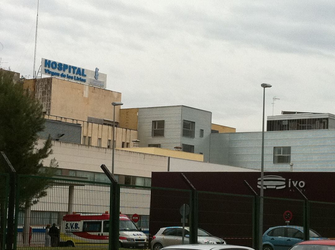 El Hospital Virgen de los Lirios de Alcoy es el centro de referencia en el departamento de salud de Alcoy.