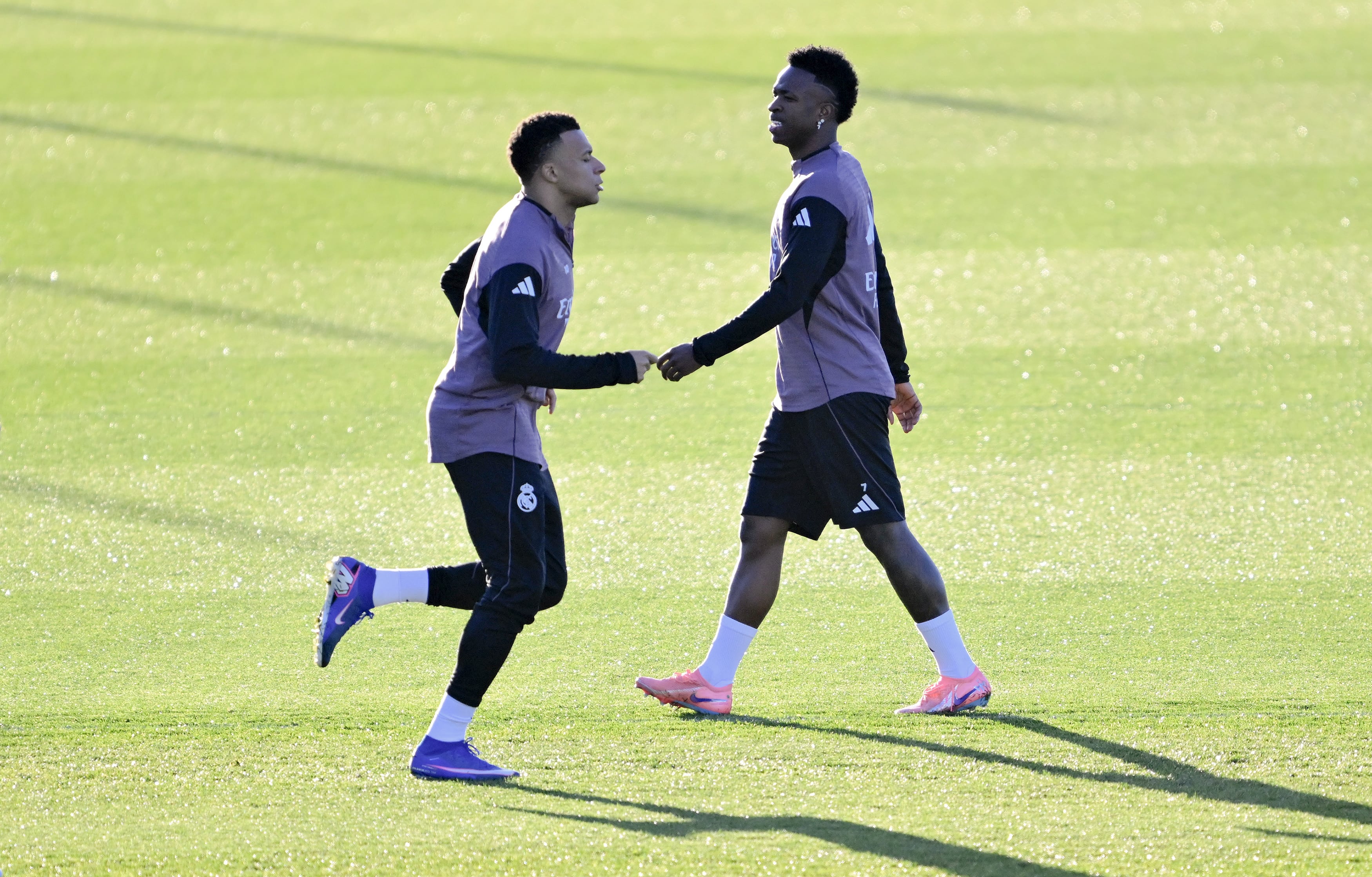 Kylian Mbappé y Vinicius Junior entrenan en Valdebebas