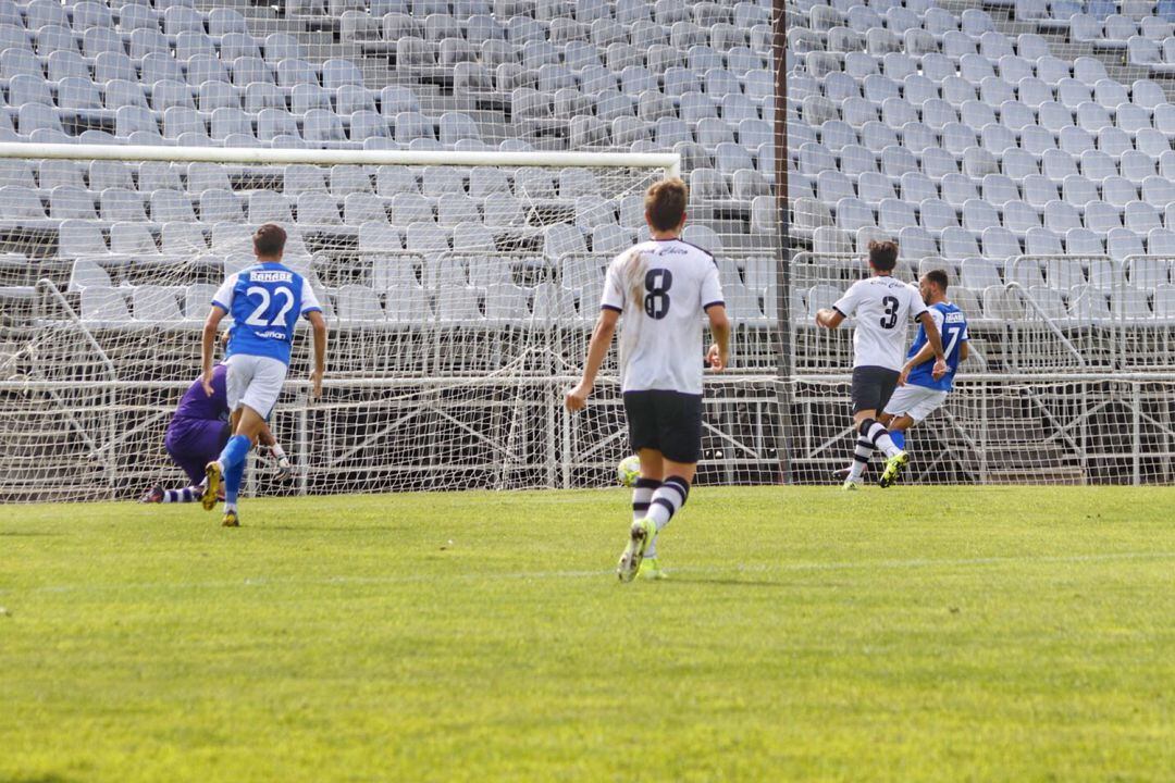 Imagen del partido disputado el domingo en La Juventuc