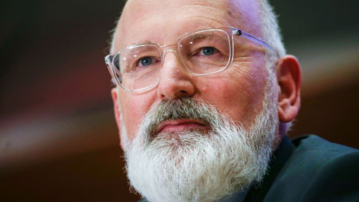 La Columna de Carlos Arcaya | Timmermans y el apoyo de Bruselas a la Vega Baja | 14/10/2019