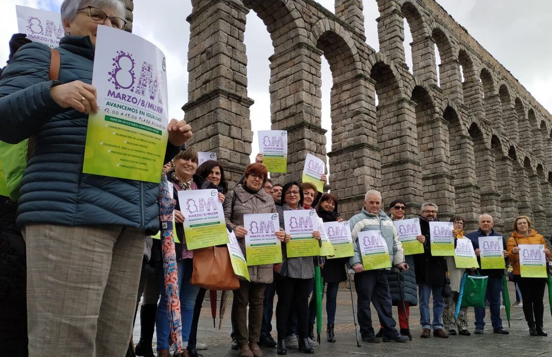 El Sindicato CSIF se ha concentrado hoy bajo el lema bajo el lema &quot;Avancemos en igualdad&quot;