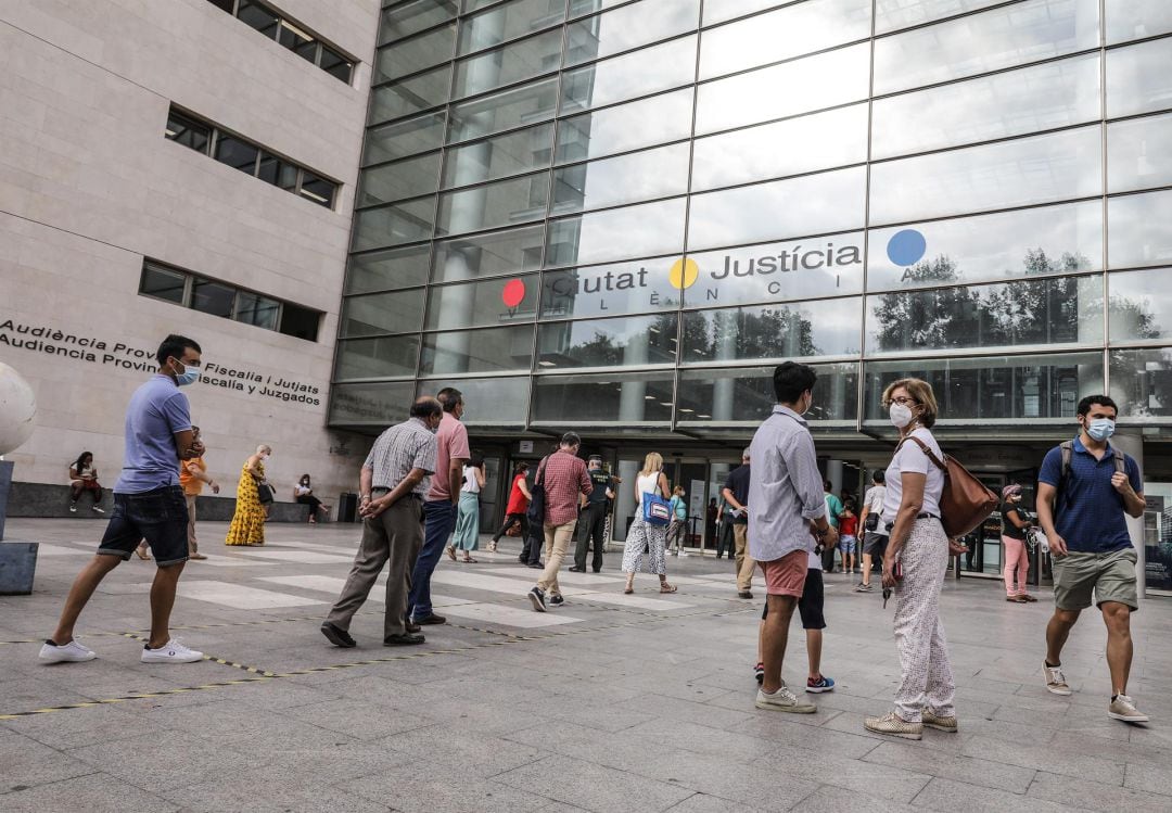 La oficina de atención a mujeres víctimas de violencia machista está en la ciudad de la justicia de València. 