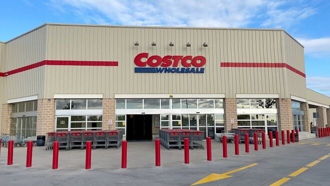 Fachada de uno de los centros de Costco