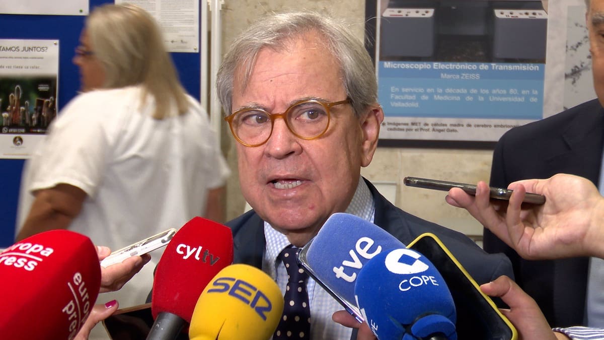 Un decano de Medicina se sincera con su alumnado: "Dentro de diez años tendrán dificultades para encontrar trabajo"