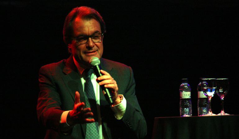 Mas agraeix als empresaris que es &quot;mullin&quot; a favor del procés sobiranista