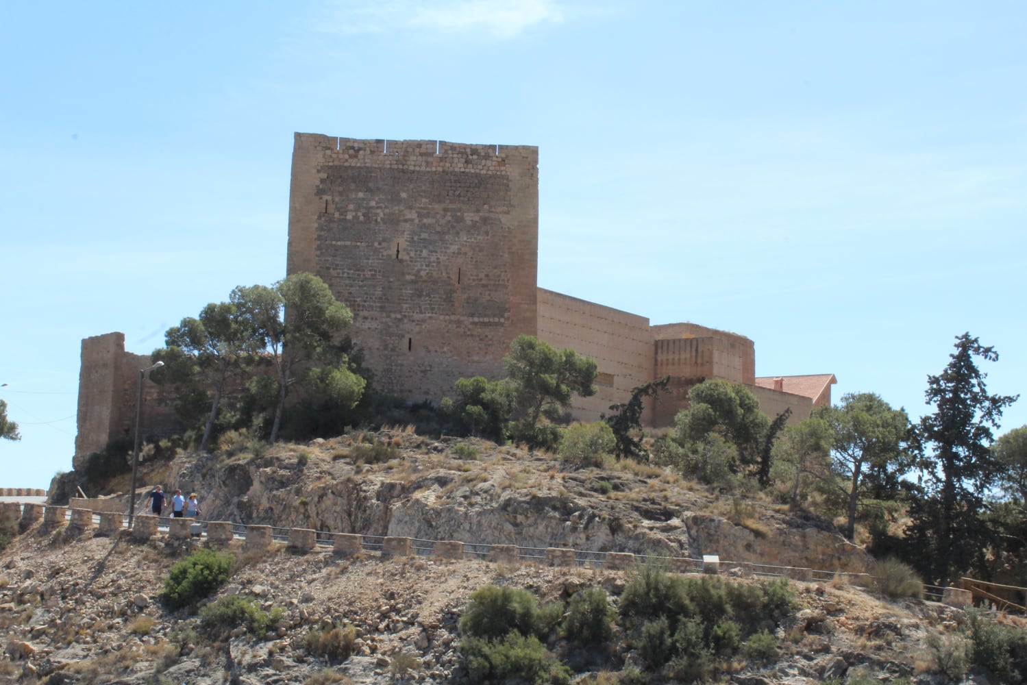 Muralla norte de La Mola en Novelda