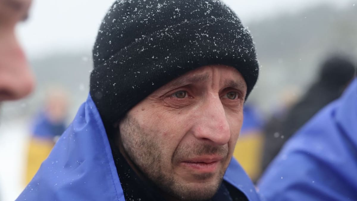 Rusia y Ucrania vuelven a intercambiar prisioneros en el mismo día en que Moscú exige controlar la central nuclear de Zaporiyia