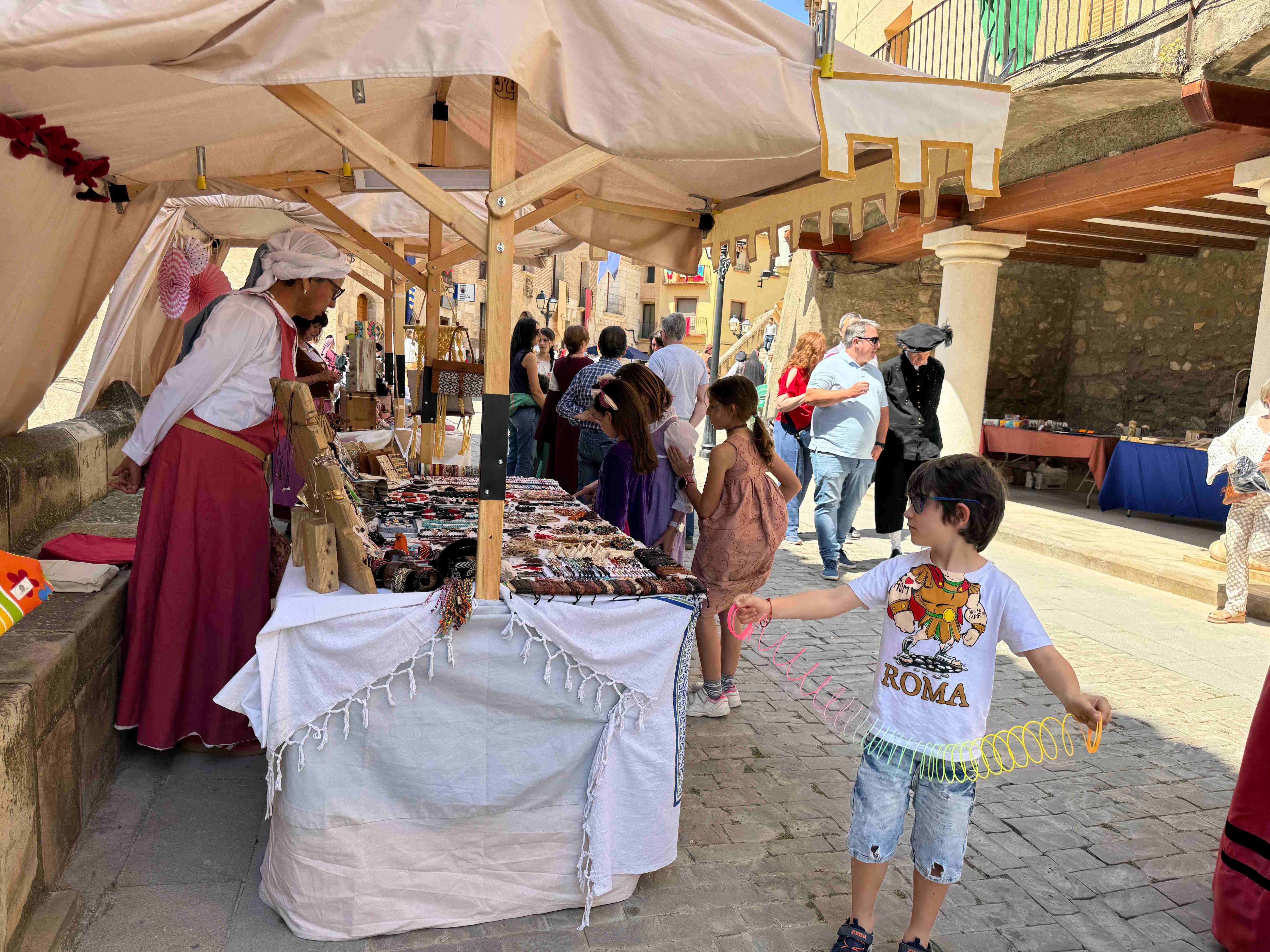 Mercado Artesanal. Foto: Ayuntamiento de Fonz