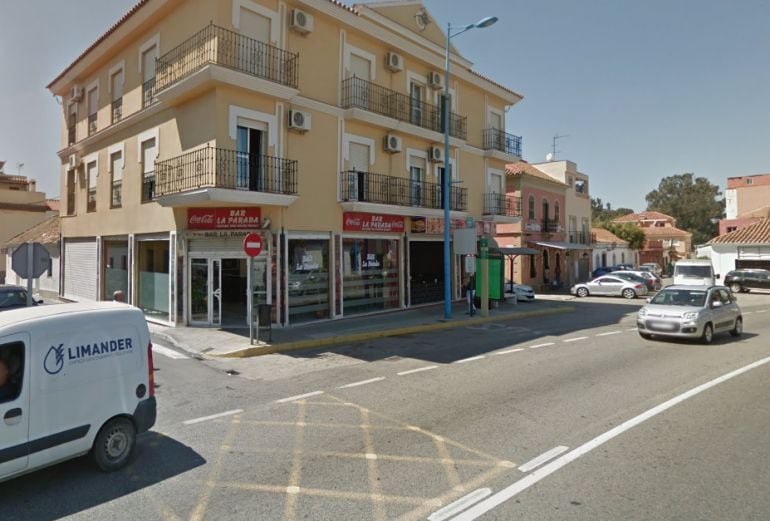 El accidente se ha producido junto al bar 'La Parada', en Campamento (San Roque).