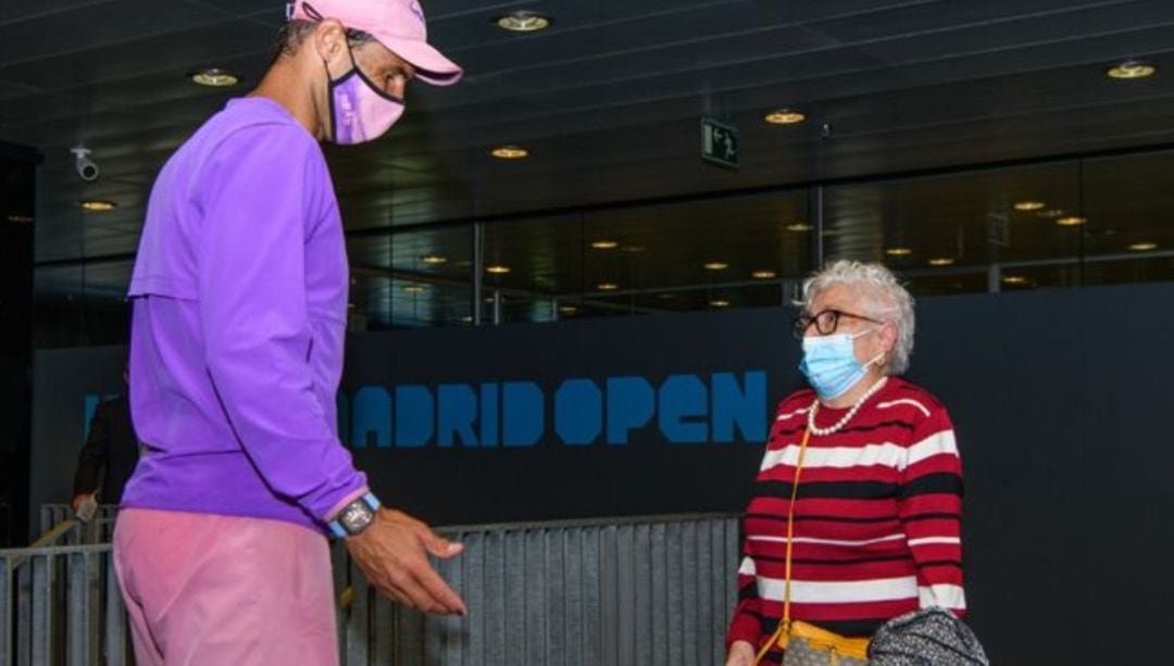 Nadal y Manuela, en el momento de su encuentro 