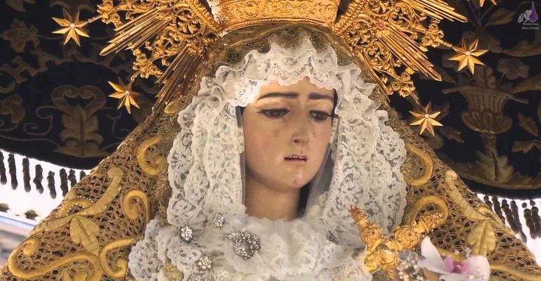 La magnífica talla de María Santísima de los Dolores, de la Cofradía del Abuelo, se encuentra este martes y miércoles en besamanos.