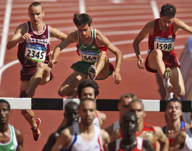 Rubén Palomeque en la ronda eliminatoria de los 3000 obstáculos