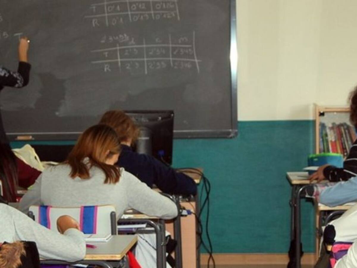 Clases de apoyo municipal a estudiantes de secundaria en Parla