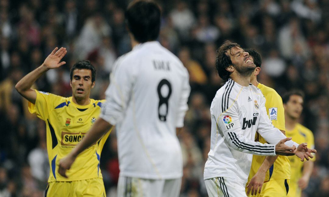 Van Nistelrooy, durante el partido contra el Alcorcón. 