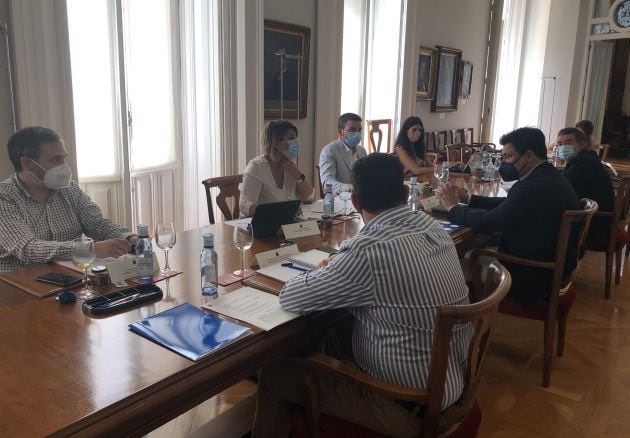 El consejero de Medio Ambiente, Antonio Luengo, presidió la reunión celebrada en Cartagena por el Foro Interadministrativo del Mar Menor.