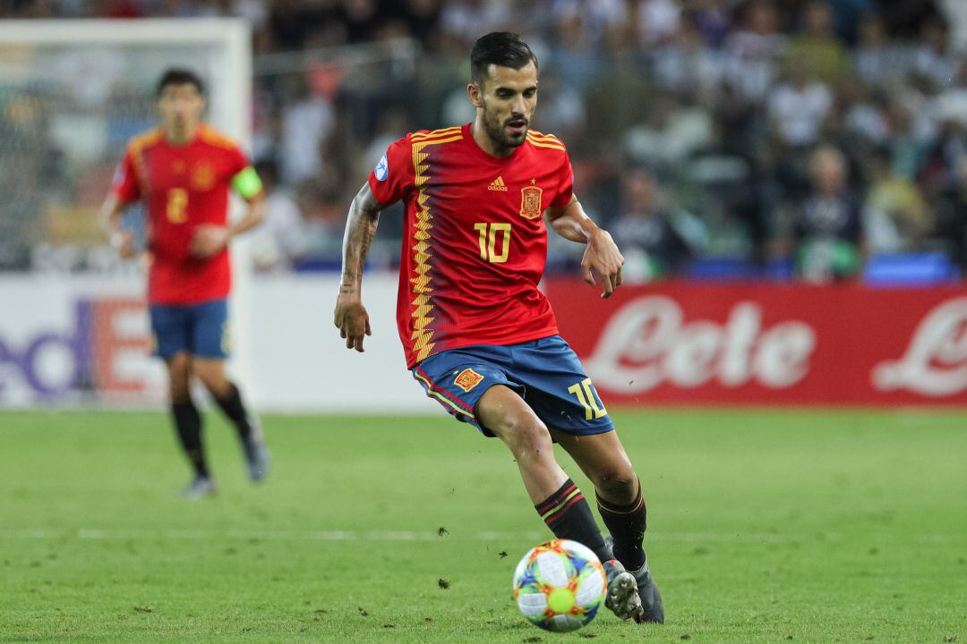 Dani Ceballos, en un partido con la sub-21.