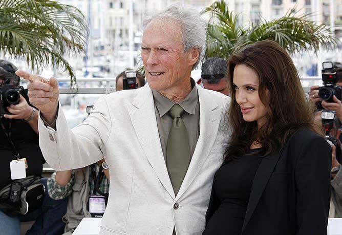 Clint Eastwood y Angelina Jolie presentan en Cannes &#039;Changeling&#039;, protagonizada por la actriz.