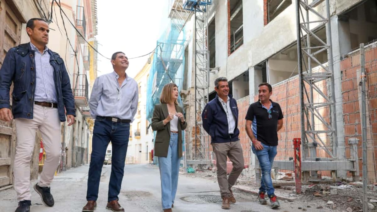 Fin a las barreras arquitectónicas en el Ayuntamiento de Lorca