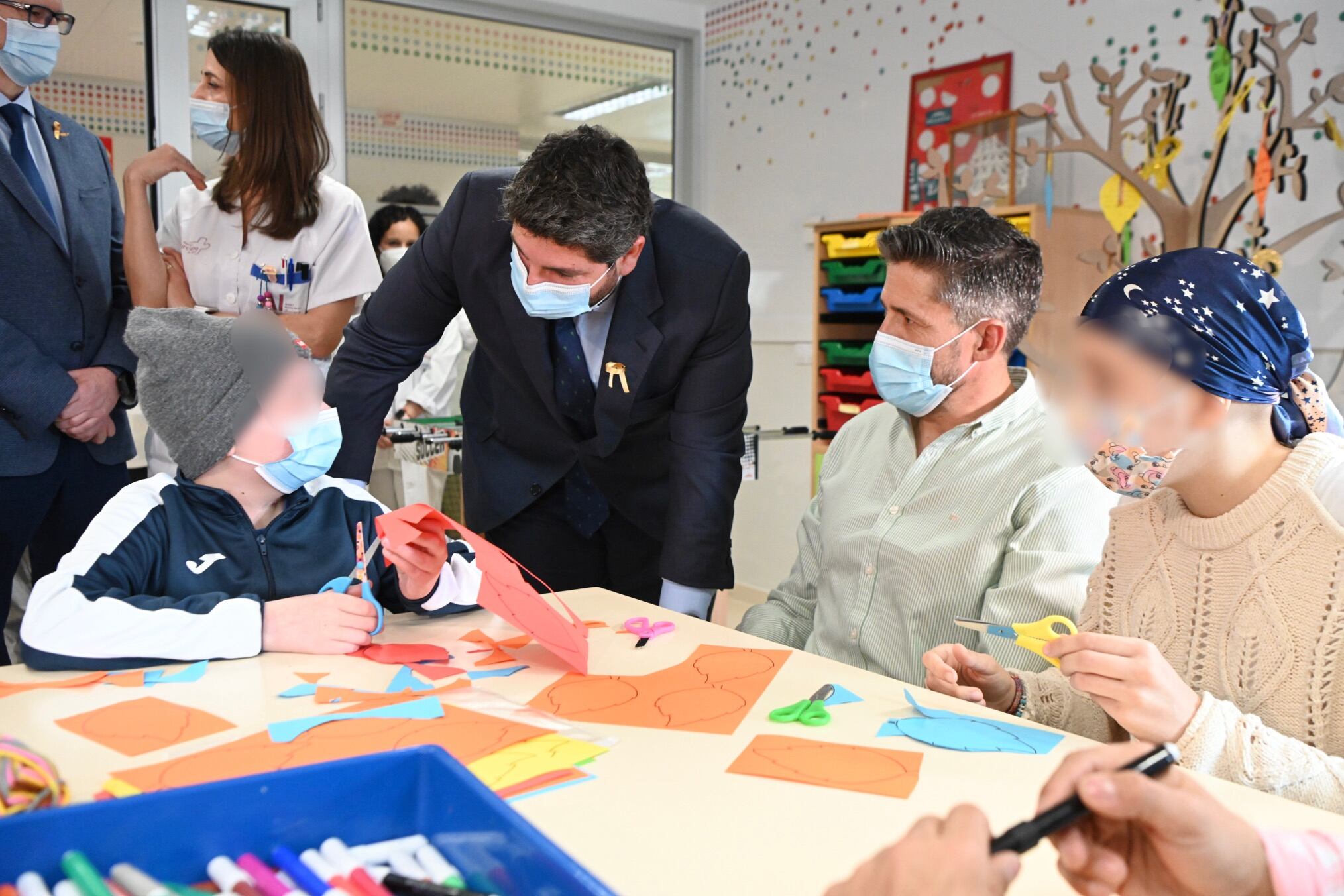 La Unidad Multidisciplinar de Oncología para Adolescentes de la Arrixaca cumple un año