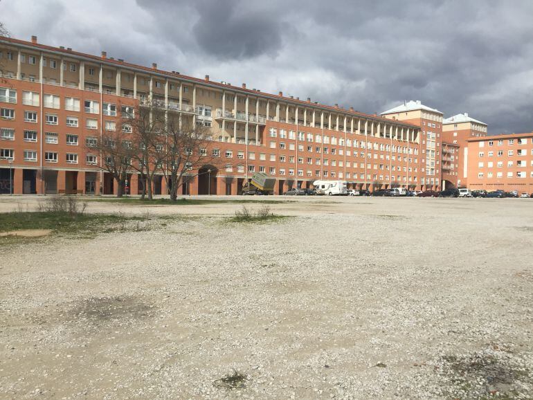 Parcela de San Jorge en la que se levantará el nuevo instituto.