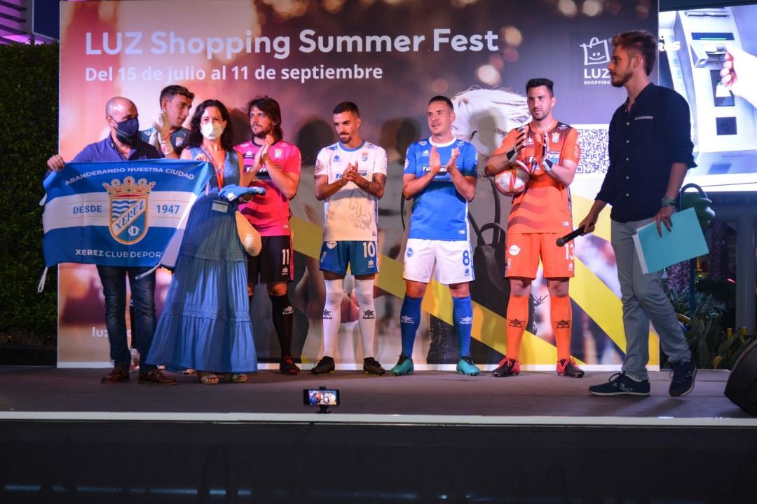 Presentación nuevas equipaciones en Luz Shopping