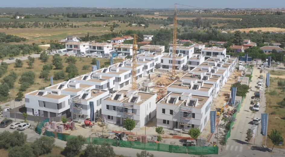 La promoción Nicea de AEDAS Homes en construcción en Mairena del Aljarafe, Sevilla.