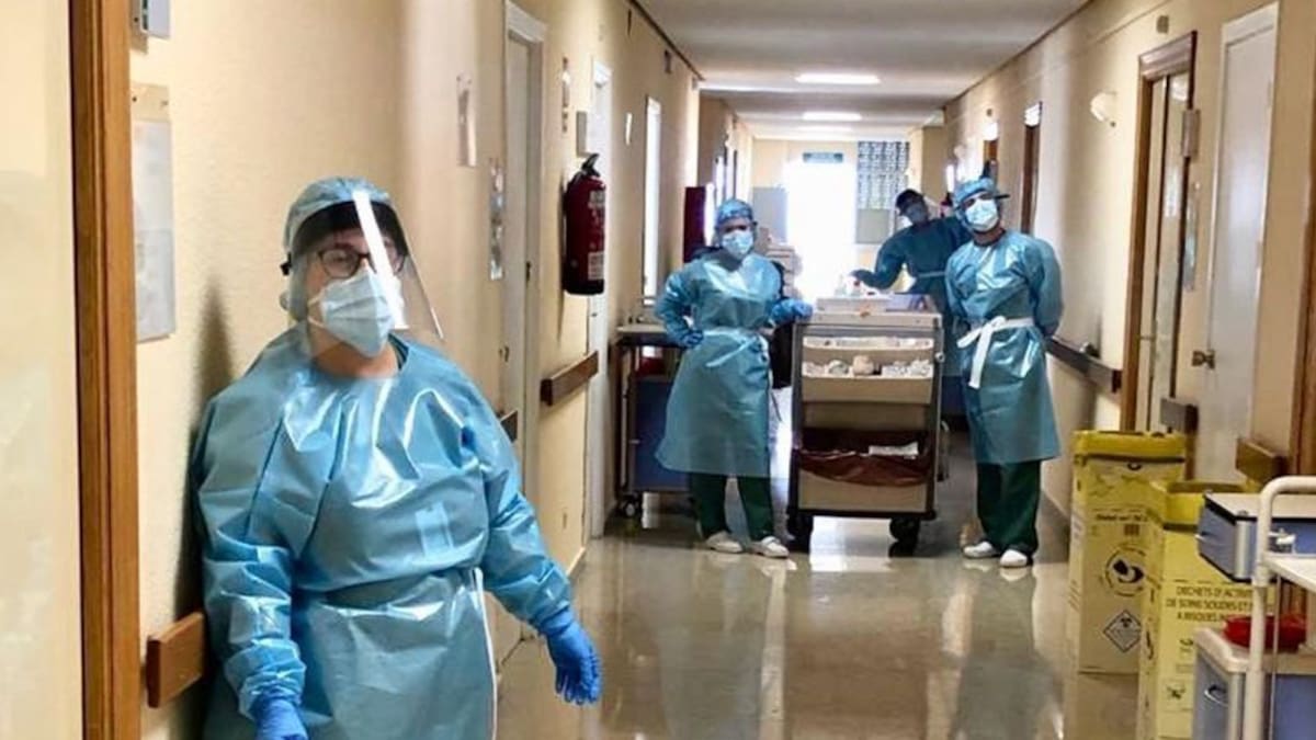 El viejo Clínico también recibe pacientes covid del Virgen de las Nieves