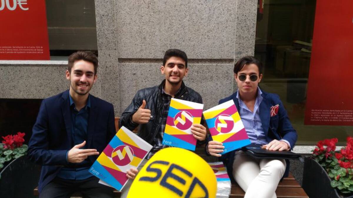 Radio Murcia invade el centro de la ciudad