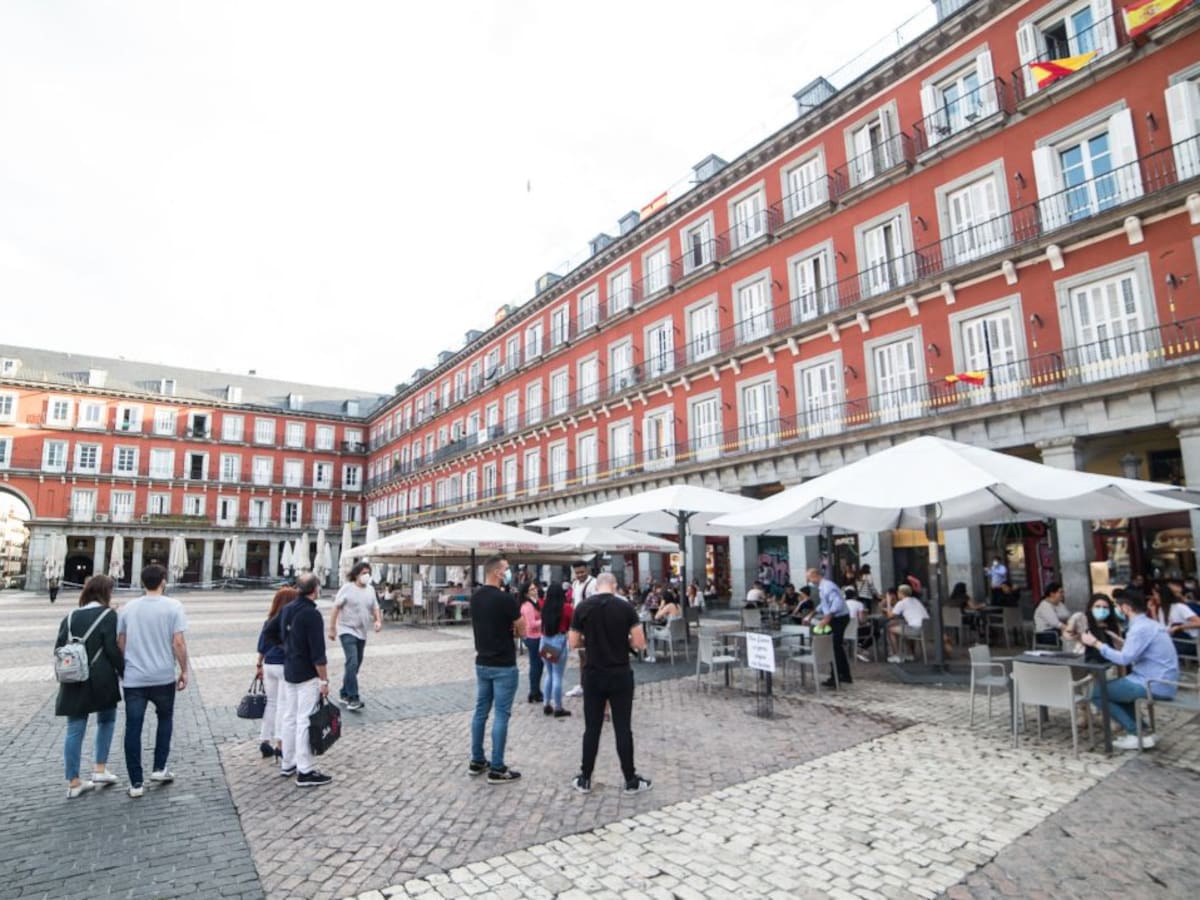 Madrid entra en confinamiento perimetral: cómo afrontan la hostelería y el sector comercial las restricciones
