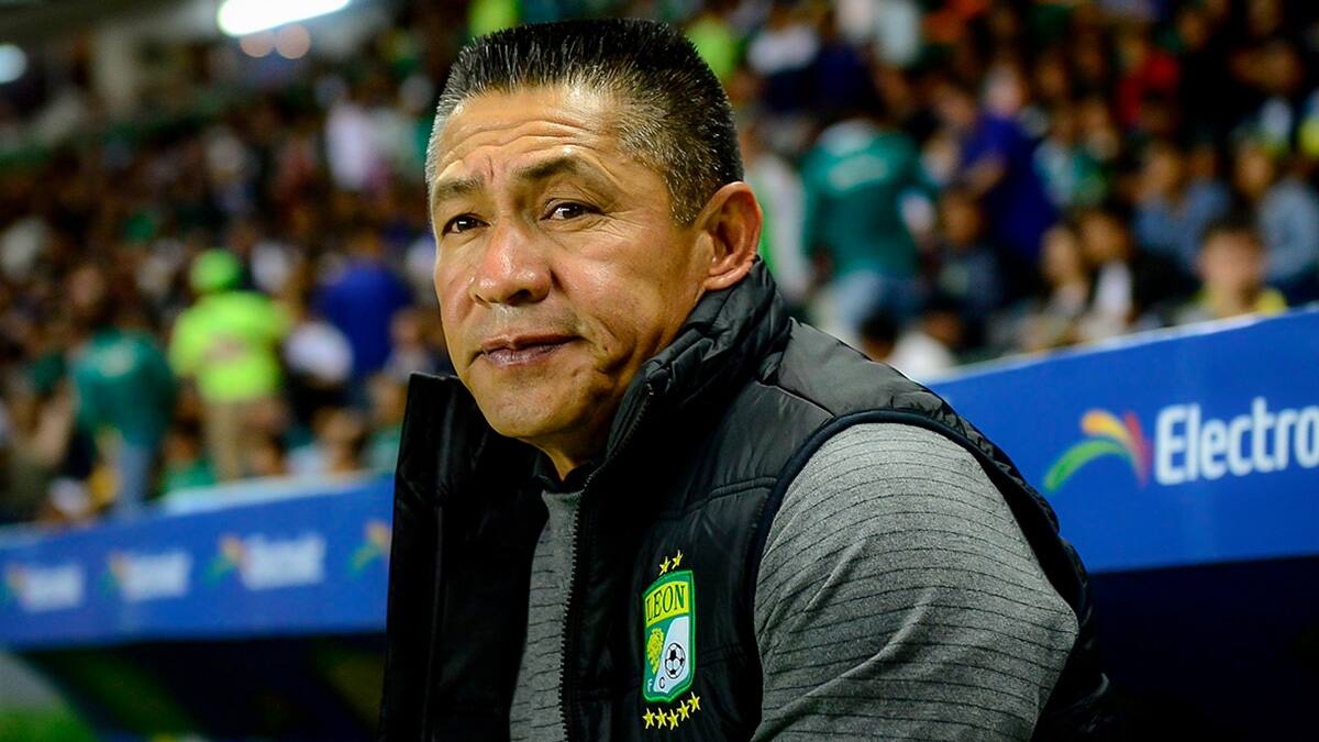 Ignacio Ambriz firma por dos temporadas con la SD Huesca